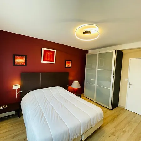 Yucca, Appartement Avec Garage Prive Et Balcon Caen Exterior photo