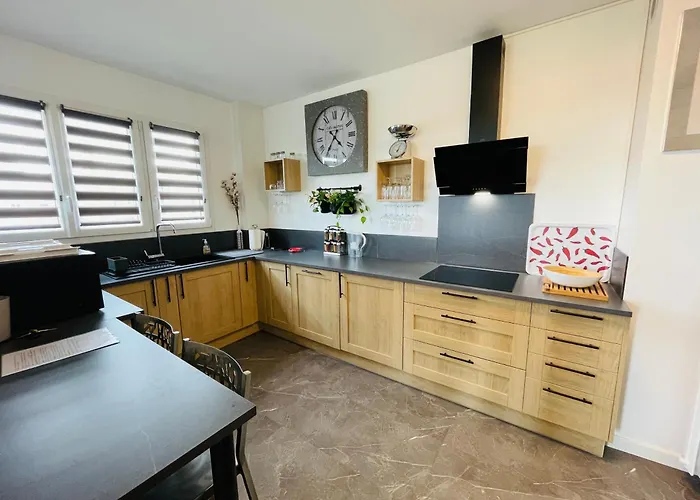 Yucca, Appartement Avec Garage Prive Et Balcon